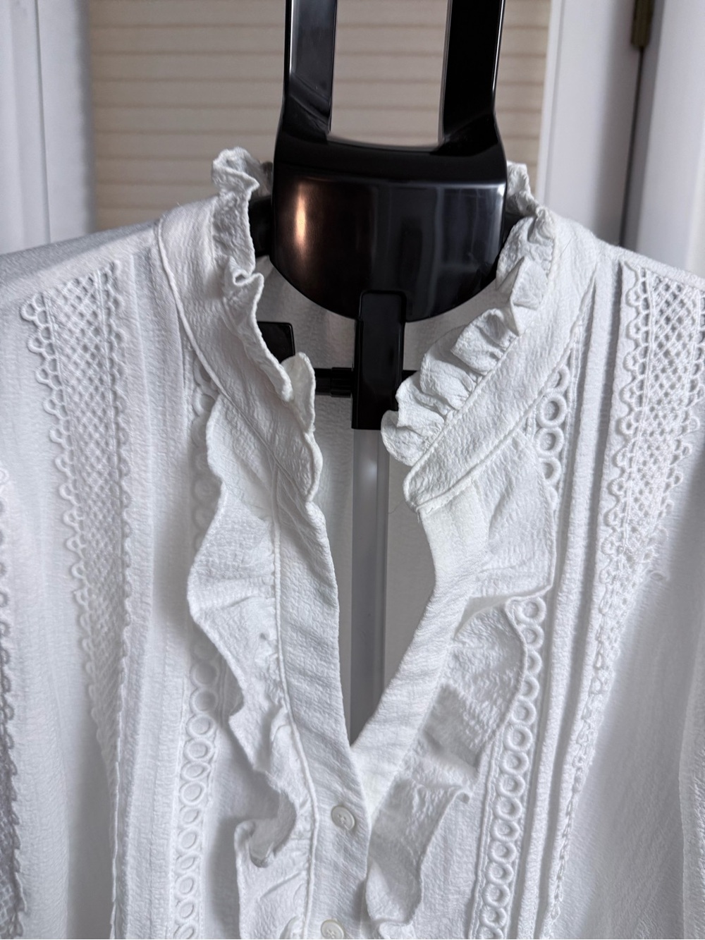 Alice Blue White Ruffled Lace-Trim Blouse puff sleeves semi sheer button down XL - Picture 2 of 15
